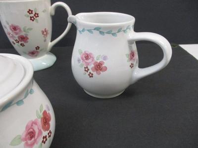 15 Pieces Pfaltzgraff The Rose Collection Shakers Creamer & Sugar & 9 Cups