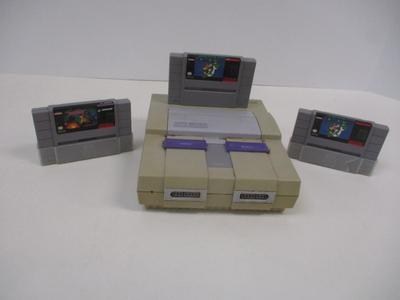 Vintage Super Nintendo Console & Games Untested