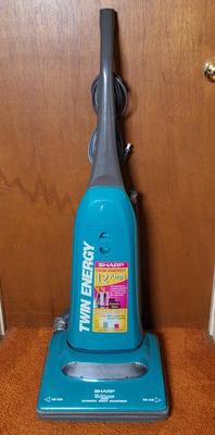 LOT 13B: Sharp Twin Energy 12 Amp Vacuum