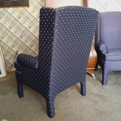 LOT 24L: Pair of Bernhardt Furniture Wing Back Arm Chairs