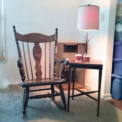 LOT 25L: MCM Table Lamp, Georgian-Style Side Table, Wood Rocking Chair & Candles