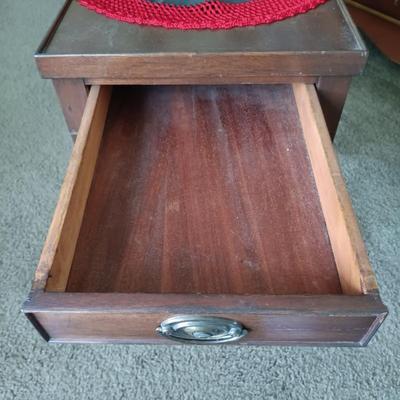 LOT 33L: Vintage Single-Drawer Tea Table with Embroidered Hungarian-Style Doily