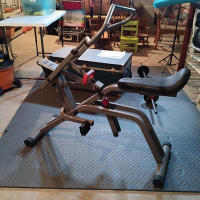LOT 36B: Weslo Cardio Glide Plus Exercise Machine