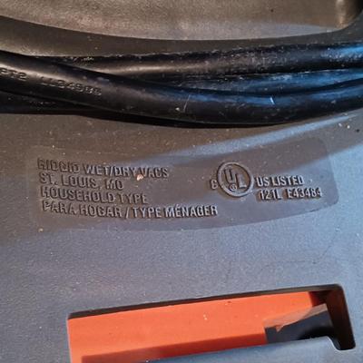 LOT 39B: Ridgid 22.5 Litre Wet / Dry Vaccuum