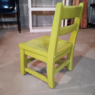 LOT 84B: Collection of Doll and Child-Size Furniture