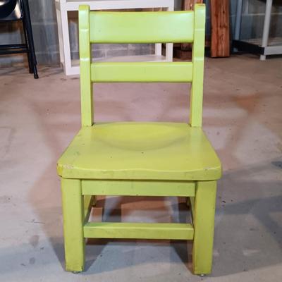 LOT 84B: Collection of Doll and Child-Size Furniture