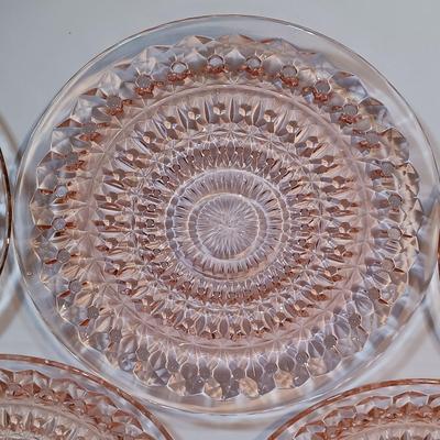 LOT 89B: Uranium Glass Bowl with Pink Depression Glass Plates