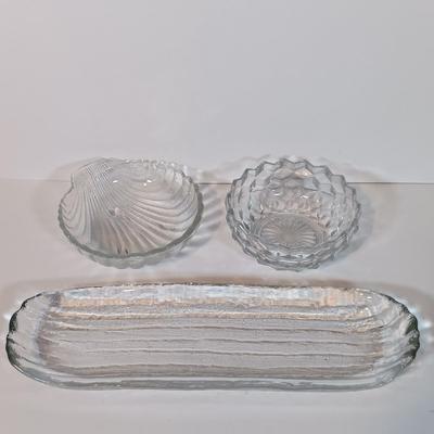 LOT 92B: Space Age Milano Lucite Cheese Tray, Victoria Cast Iron Tortilla Press, Pyrex Juice Carafe & More