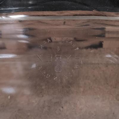 LOT 209: Collection of Pyrex and Marinex Dishes
