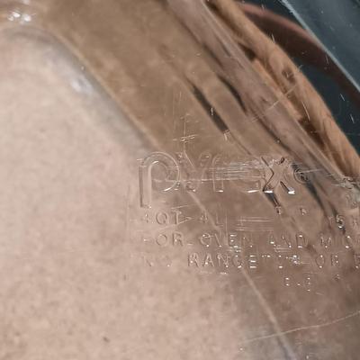 LOT 209: Collection of Pyrex and Marinex Dishes