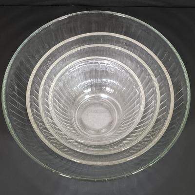 LOT 210K: Pyrex Stacking Mixing Bowls, Farberware Sheet Pan, Wilton Loaf Pan & More