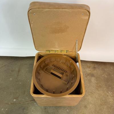 Sale Photo Thumbnail #1566: Comes with tray for sewing materials and storage