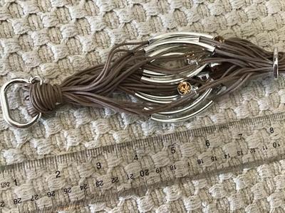 Silver Plated Tube Crystal Heavy cotton Gillian Julius Hallmark