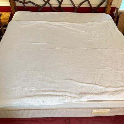 Perry Ellis Full-Sized Comforter and More Full & Throw Blankets (PB-SS)