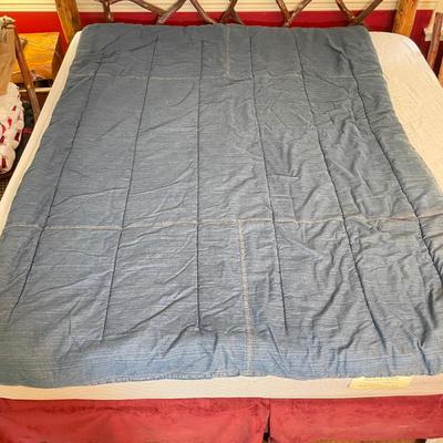 Perry Ellis Full-Sized Comforter and More Full & Throw Blankets (PB-SS)
