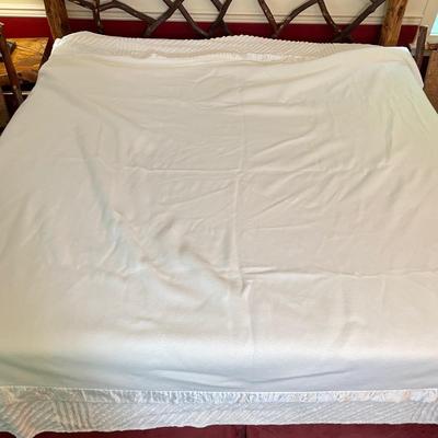 Queen Bed Linens (PB-SS)