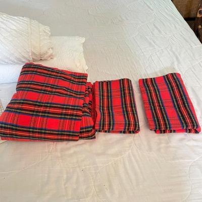 Queen Bed Linens (PB-SS)