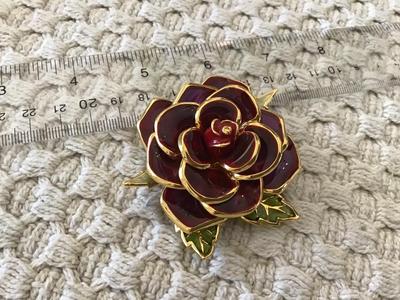 Joan Rivers Signed Enameled Ruby Red Rose Flower Stained Glass Leaf