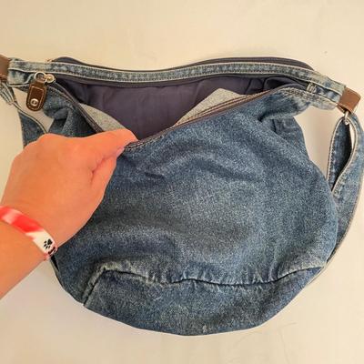 Everyday Outing Purses incl Frankie & Johnnie, QK and Donna Sharp (HC-SS)