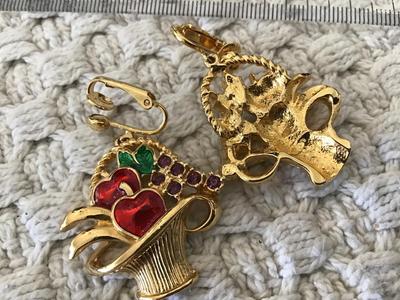 Avon Apple Basket Earrings