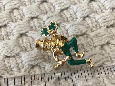 Leprechaun Vintage Avon pin