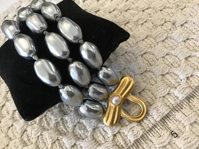 3Strand Metallic look Beads TOOGLE