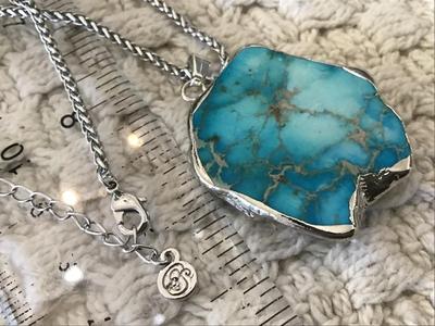 Stone Type Silver embellishment Necklace