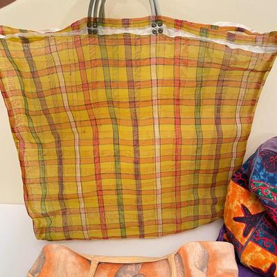 Sun and Sand Beach Set and More Totes (HC-SS)