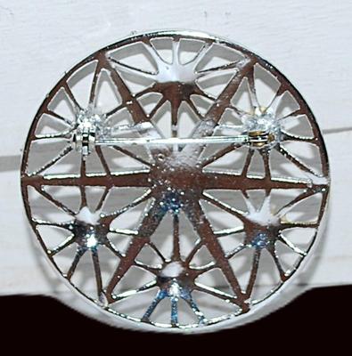 "STAR WHEEL" BROOCH (2" Diam.) with 7 Stones on a Grid Style Silver Tone Setting