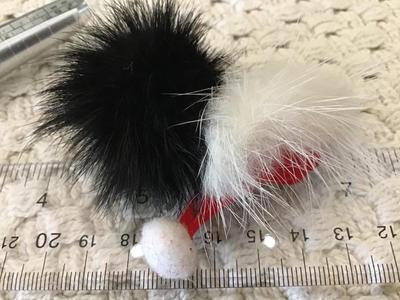 Santa Fur Face Brooch