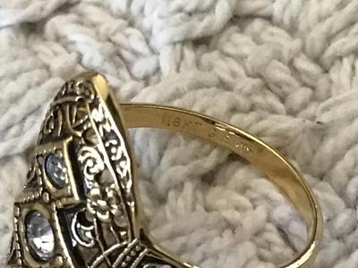Pretty Cocktail Ring. Gold Plated