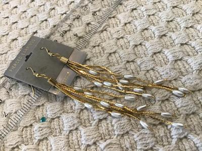 Contemptra Vintage Earrings on Card