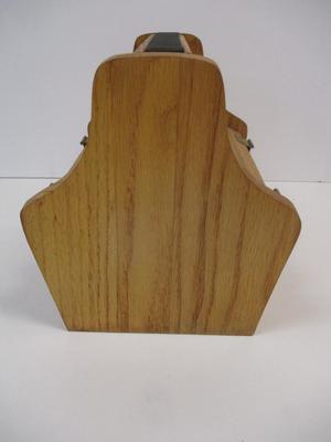 Kiwi Shoe Shine Groomer Wooden Box Foot Rest Polish Solid Wood Made In The USA w/ Brushes