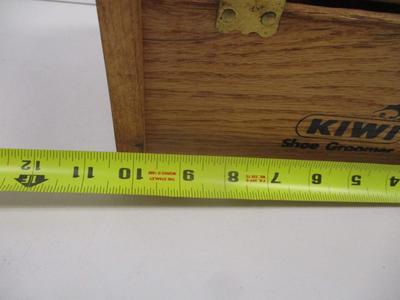 Kiwi Shoe Shine Groomer Wooden Box Foot Rest Polish Solid Wood Made In The USA w/ Brushes