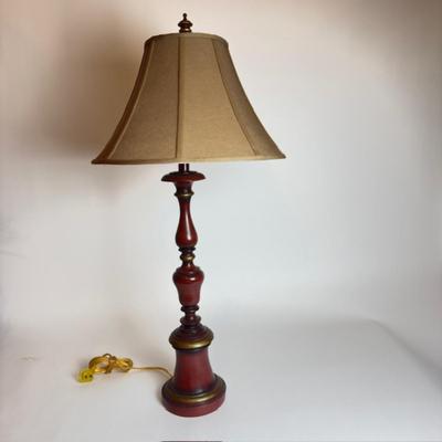 071 Wooden Candlestick Style Red & Gold Lamp