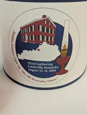 32nd Gathering Louisville, Kentucky Aug 12-14 2004 Aladdin 23 Knights Light Up "My Old Kentucky Home" Lamp