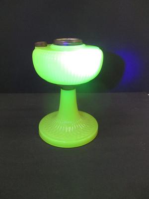 RARE Aladdin Yellow Moonstone Vertique Lamp Uranium Glows #1
