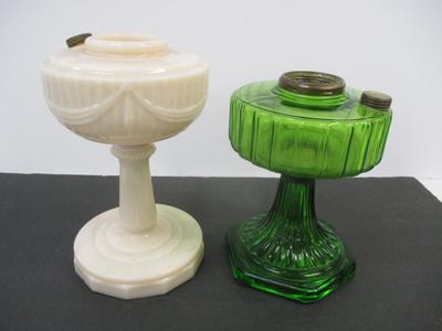 Aladdin Model B Drape Milk Glass Lamp & Aladdin Corinthian Green Glass Oil Lamp #5