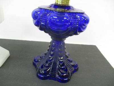 Aladdin Corinthian White Moonstone Lamp & Cobalt Blue Coolidge Drape Oil Lamp #9