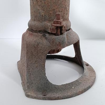 LOT 90: Antique Cast Iron Hand Water Pump