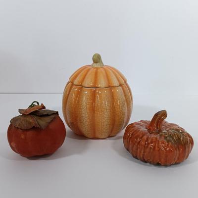 LOT 91: Autumn Collection - Yankee Candle Candleholders, Harvest Sign, Ceramic Turkey Planter & More
