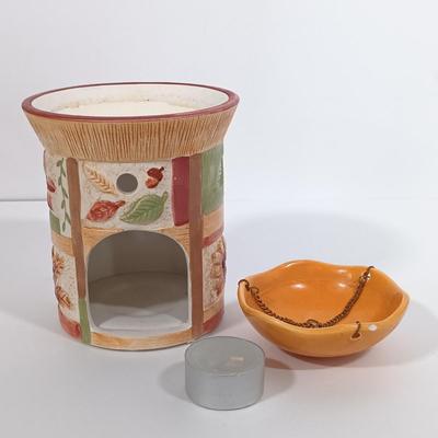 LOT 91: Autumn Collection - Yankee Candle Candleholders, Harvest Sign, Ceramic Turkey Planter & More