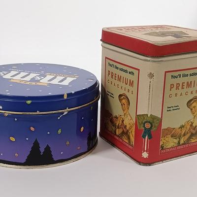 LOT 92: Marble Filled Ball Jar Lamp with Vintage Tins