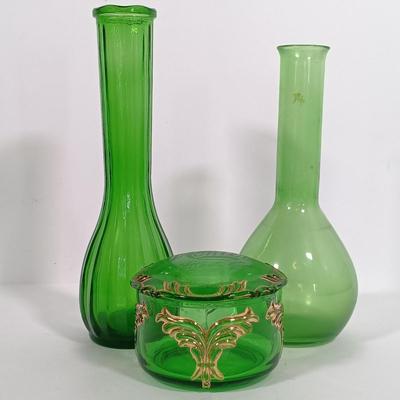 LOT 97: Portland Glass Co. Green Bud Vase, Winged Scroll Atlantic City Trinket Box & Stretched Neck Bud Vase