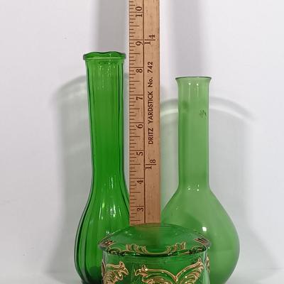LOT 97: Portland Glass Co. Green Bud Vase, Winged Scroll Atlantic City Trinket Box & Stretched Neck Bud Vase