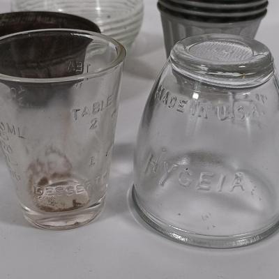 LOT 99: Vintage Kitchen Lot- Pyrex Teapot, Tin Pie Plate, Cookbooks & More
