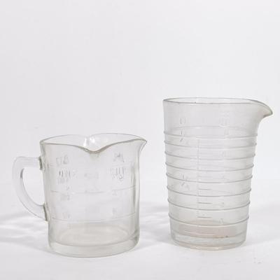 LOT 99: Vintage Kitchen Lot- Pyrex Teapot, Tin Pie Plate, Cookbooks & More