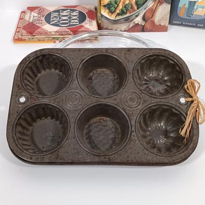 LOT 99: Vintage Kitchen Lot- Pyrex Teapot, Tin Pie Plate, Cookbooks & More