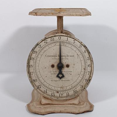 LOT 101: Columbia Family Scale with Vintage Tins
