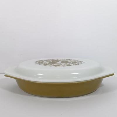 LOT 103: Vintage Kitchen - Pyrex Spring Blossom Casserole Dish, Libbey Ripple Green Glasses, Arc Spice of Life Jar & More